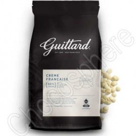 Guittard Guittard Creme Francaise 31% White Chocolate Couverture Wafers Bag - 3kg 3310 C26FT 3310C26FT