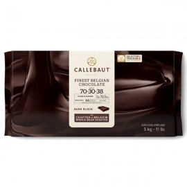 Callebaut Callebaut 70-30-38NV Natural Vanilla 70% Extra Dark Chocolate Bloc - 5kg