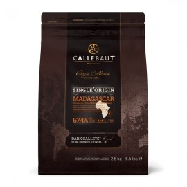 Callebaut Callebaut Madagascar 64% Single Origin Dark Chocolate Callets Bag - 2.5kg