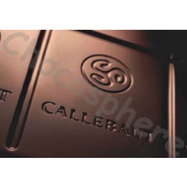 Callebaut Callebaut 811NV Natural Vanilla 54% Semi-Sweet Dark Chocolate Bloc - 5 kg 811NV-132